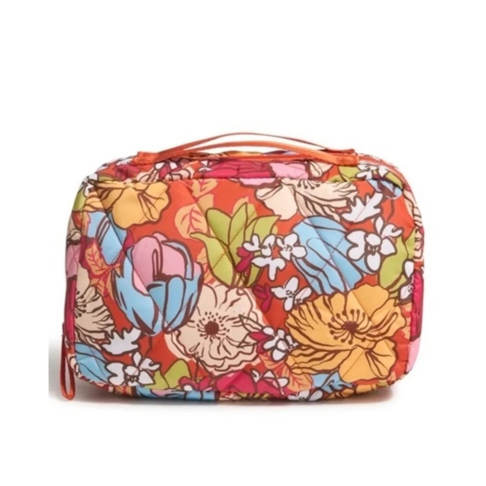 Vera Bradley Hanging Travel Organizer botanical print